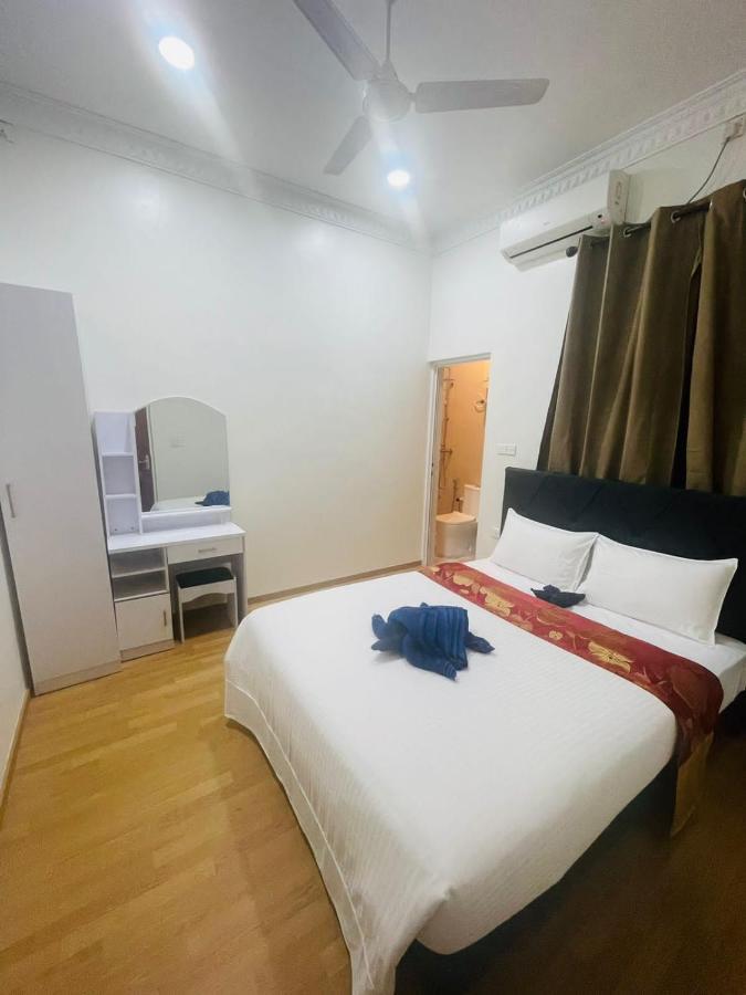 Silk Retreats Thulusdhoo Guest House Exterior foto